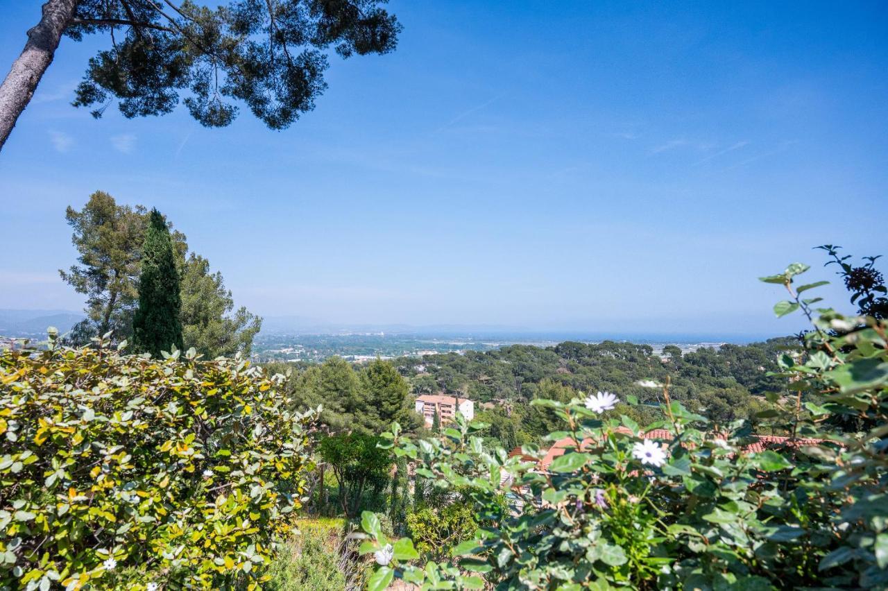 La Cle Vue Mer, Clim, Terrasse, Parking A Hyeres Exterior photo